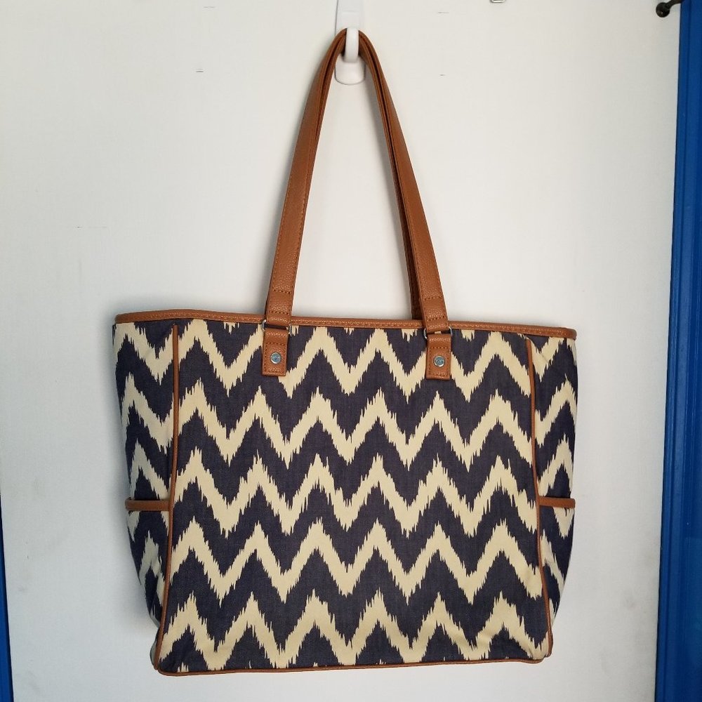 Thirty-One Zigzag Tote Bag - Navy and Cream